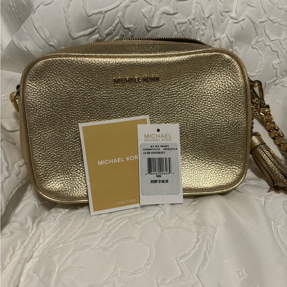 Michael Kors jet set crossbody gold leather